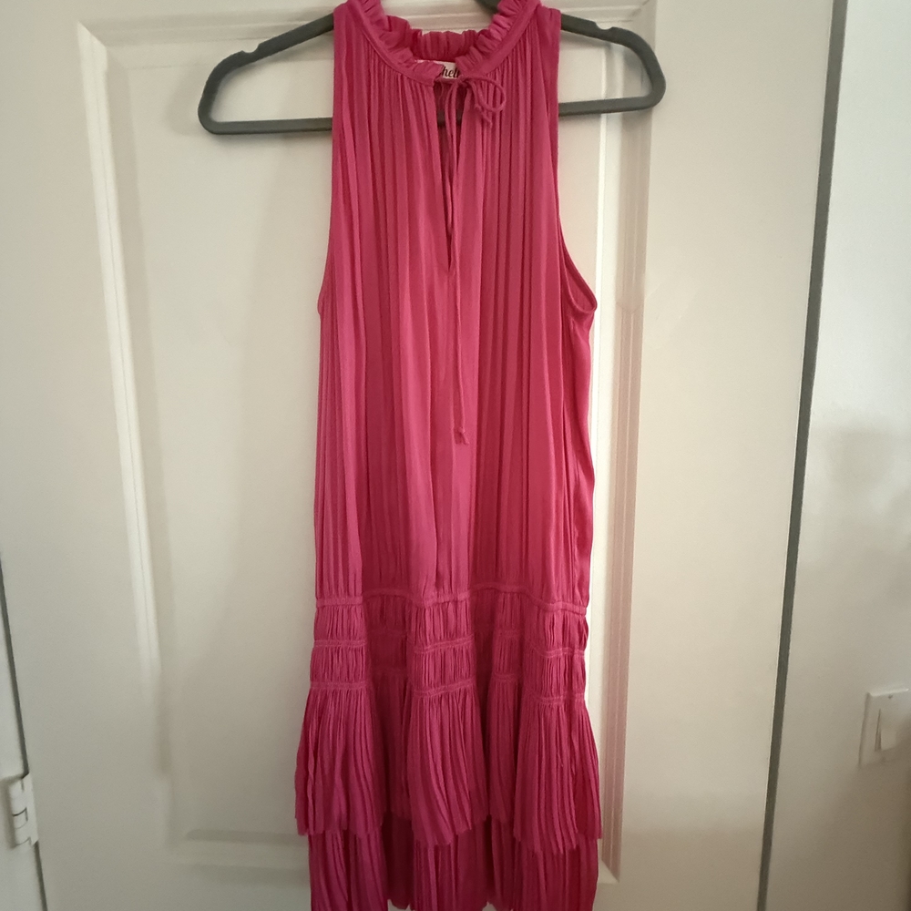 Pink Sleeveless Pleated Dress
